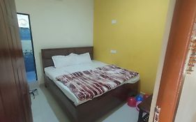 Hotel Meera Bettiah India